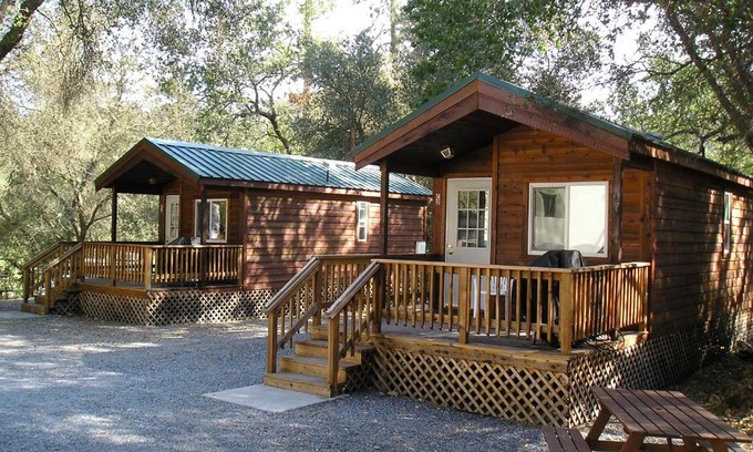 Lotus Resort | Ponderosa Camping Resort One-Bedroom Cabin 1