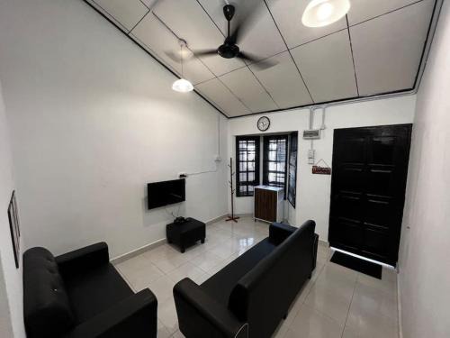 Kampung Telaga Nibong Apartment | Pondok Baba