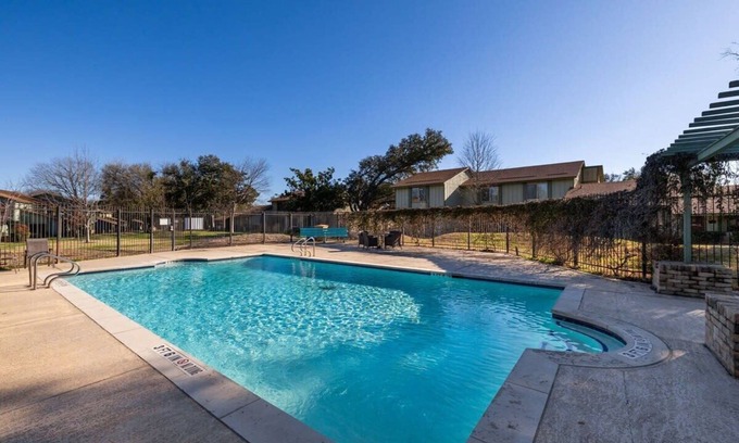 East Congress House | Pool, 3 bedrooms - Artist's Retreat