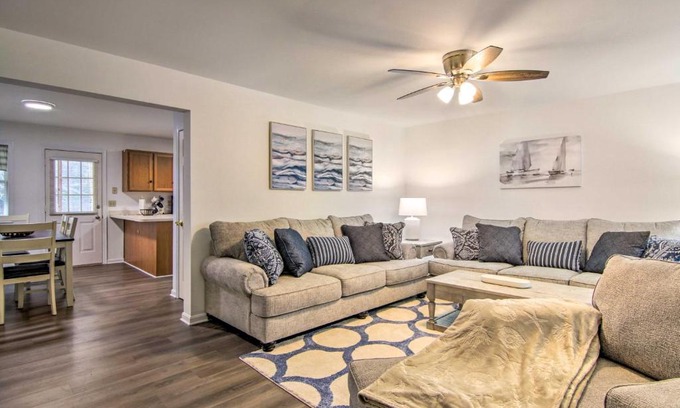 Ocean Pines House | Pool Access and Fire Pit Ocean Pines Retreat!