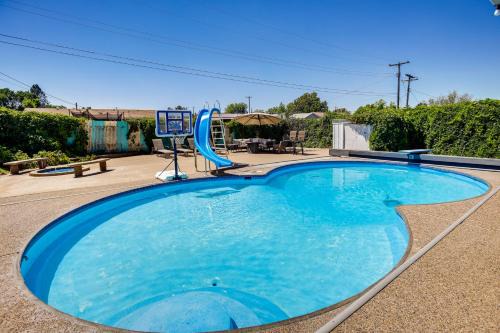Roy Apartment | Pool and Hot Tub Access Luxury Roy Oasis!
