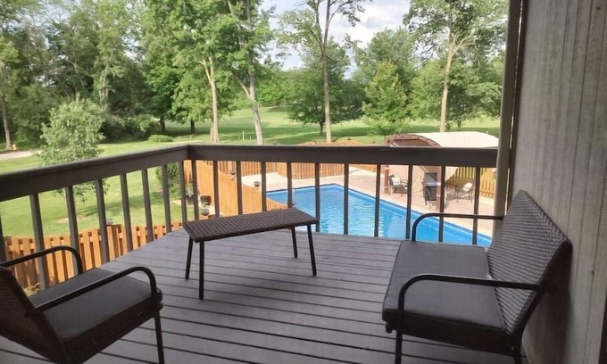 Rockford House | Pool, Arcade, Hot Tub and more @16th and Aldeen