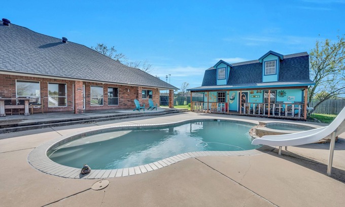 Midlothian House | Pool, Game Room, Spacious Open Concept