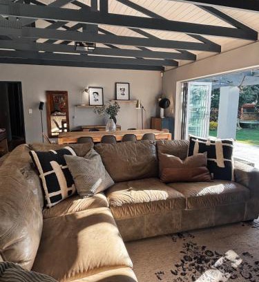 Die Boord House | Pool & Garden Winelands Retreat