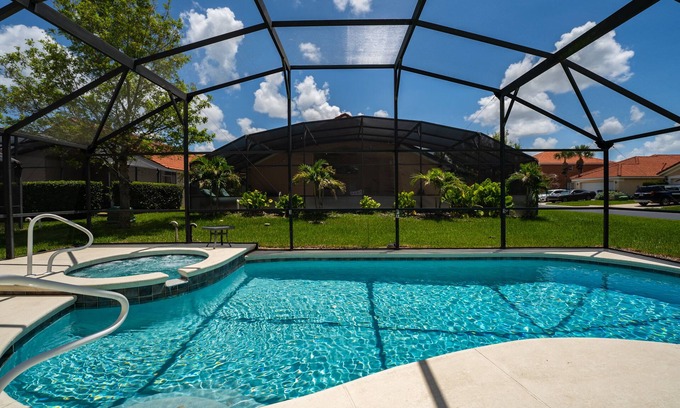 Solana House | Pool Home in Gated Resort with Extensive Amenities Close to WDW
