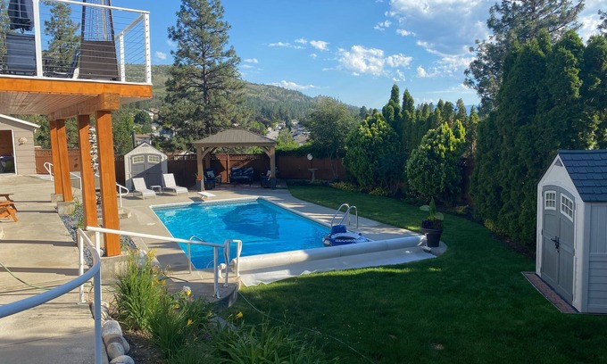 Okanagan-Similkameen House | Pool, Hot Tub And Mountain Views, Relax And Enjoy Living The Okanagan Dream