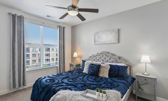 Draper Apartment | Pool-Hot Tub-Free Parking-Gym-Fast Wifi