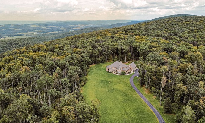 Potts Grove House | Pool, Hot Tub, Indoor Slide, PICKLEBALL, Game room, and so much more. Sleeps 20.