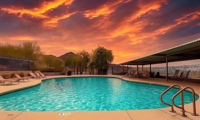 Tramonto House | Pool + Hot Tub King Suite near Mayo Clinic, Sonoran Preserve, Lake Pleasant,