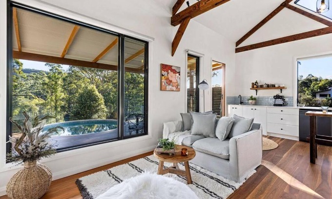Fernmount Villa | Pool House Bellingen