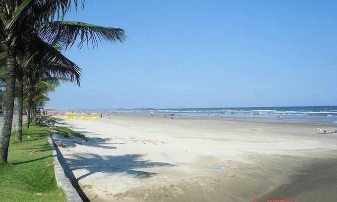 Mongagua House | POOL HOUSE WITH 2 BEDROOMS AND 3 BATHROOMS