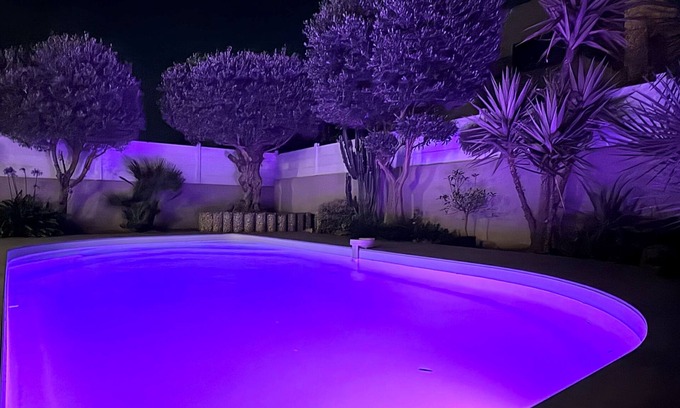 Latour-Bas-Elne Villa | POOL & MEDITERRANEAN ELEGANCE