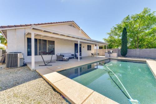 San Tan Valley House | Pool, Patio and Grill San Tan Valley Escape!