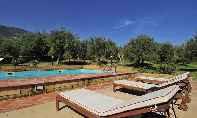 Sorrentini Apartment | Pool, sea and relax! 4 guests