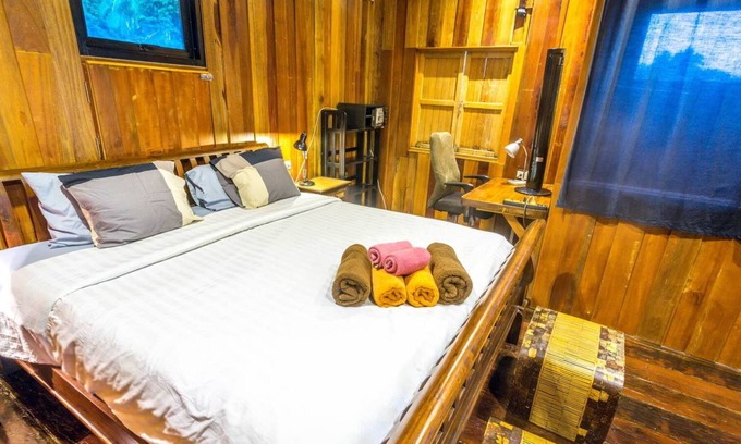 Ko Lanta Old Town Villa | Pool villa on the Andaman ocean