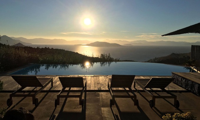 Kontos Villa | Pool Villa with Dream View on Aegina island
