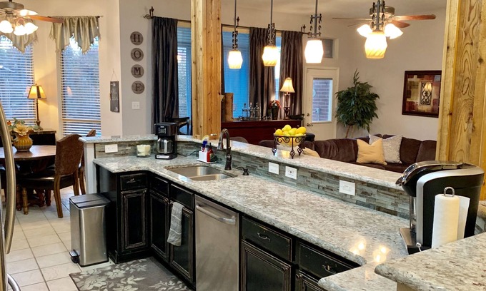 Elmo House | Poolside Oasis One Mile from Lake Ray Hubbard