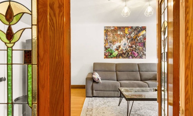 Rosemont-La Petite-Patrie Apartment | Pop Art Star Unique design the heart of Rosemont