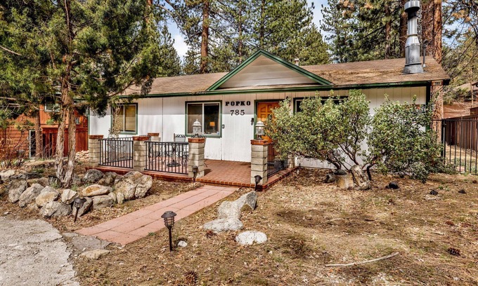 Summit Estates House | Popko's Place #1426