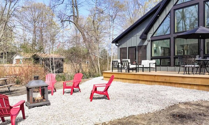 Bayfield Cottage | Poplar Woods, Surrounded by nature!