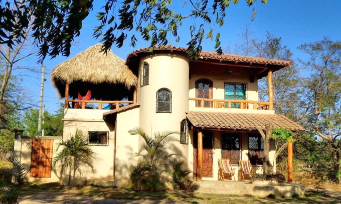 Popoyo House | Popoyo Palmeras 2Bed/2Bath Private community steps from beach/surf break