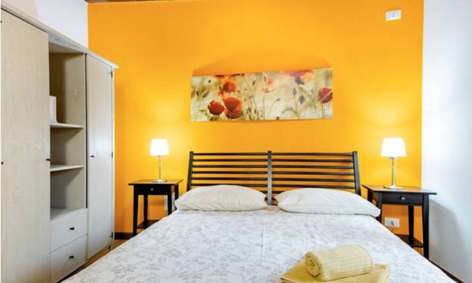 Udine Bed & Breakfast | Poppy room