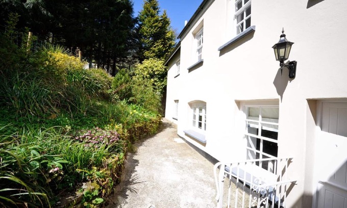 Tawstock Cottage | Popular family friendly cottages, heated indoor pool, 'Corner Cottage' sleeps 4