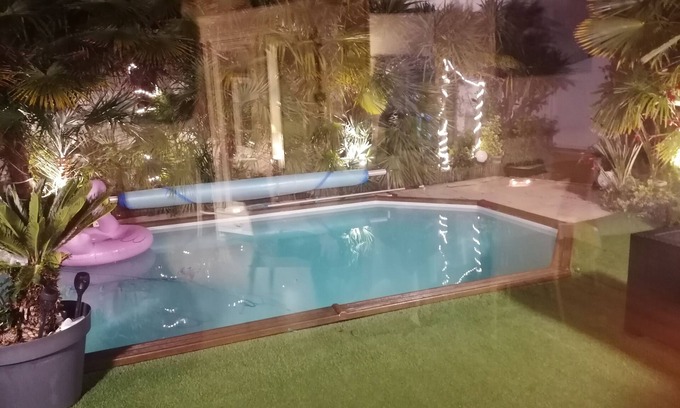 Pornichet Villa | PORNICHET CENTER SINGLE-STOREY HOUSE PRIVATE POOL 2 BEDROOMS 4 PEOPLE