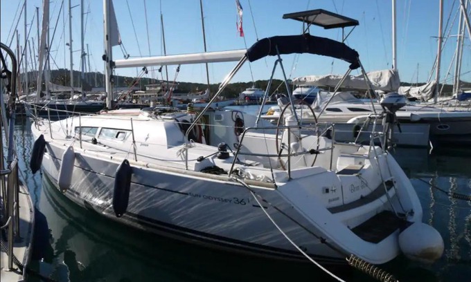 Porquerolles Boat Rental | Porquerolles - Nuit insolite à bord du Bora Bora