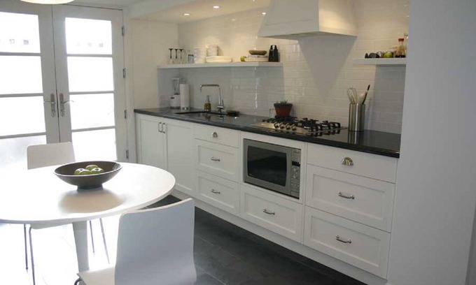 Mineola Apartment | Port Credit - Mineola Cottage