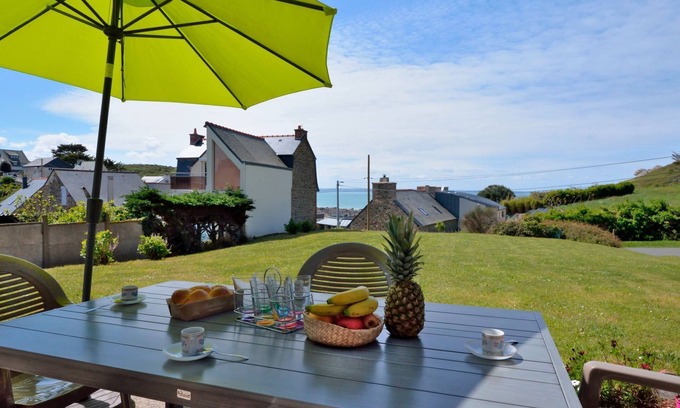 Planguenoual House | Port Morvan by Interhome