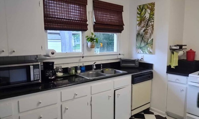 Freetown - Port Rico Apartment | Port-rico Neighborhood
