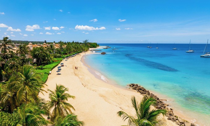 Douglas Resort | Port St Charles