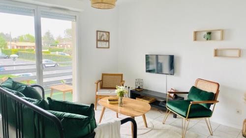 Coutras Apartment | Porte de Saint Émilion