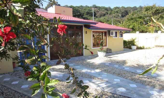 Porto Belo House | Porto Belo : 5 bedrooms : 50m from the beach : accommodates 16 people