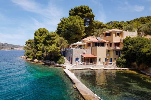 Punta Villa | Porto Castello Villas