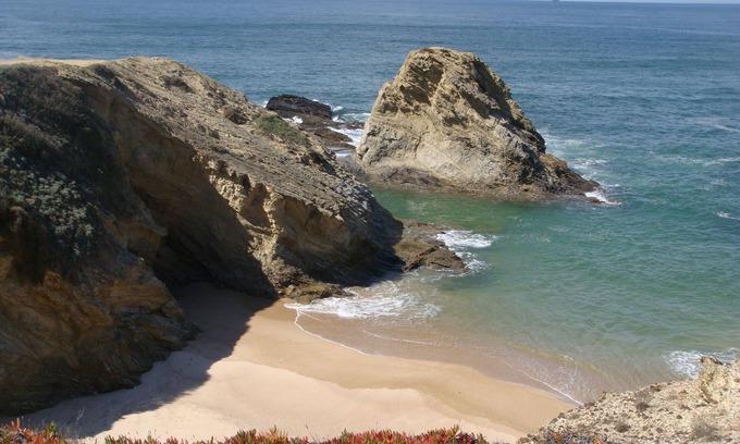 Porto Covo Villa | PORTO COVO - Great Spot - Beachfront private Villa with 4 rooms