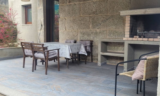 Outeirino House | Porto House