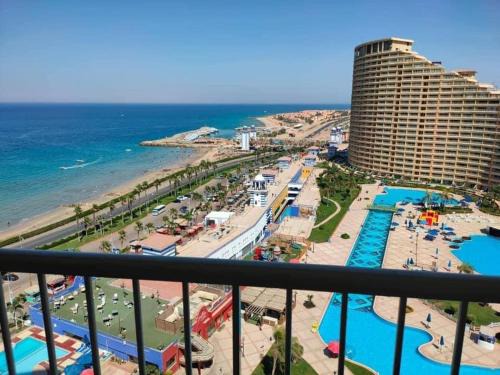 Ras Sudar Ski Chalet | Porto sokhna pyramids for Family Chalets