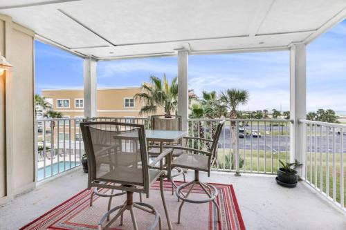 Orange Beach East House | Portside 204- Best of Beach & Bay