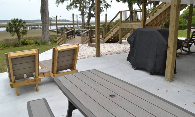 Sunbury Villa | Portside Cabin @ Sunbury Shipwatch