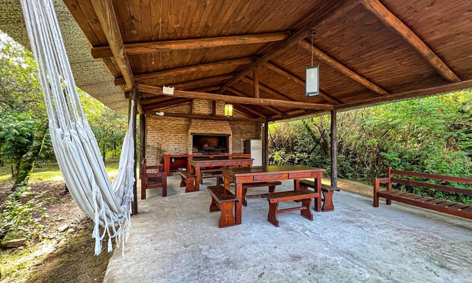 Colonia Carlos Pellegrini House | Posada Che Teindy