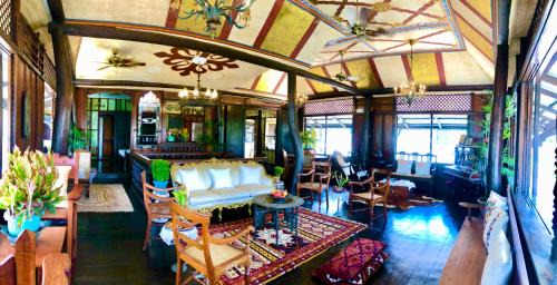 Taal Bed & Breakfast | Posada La Patriciana