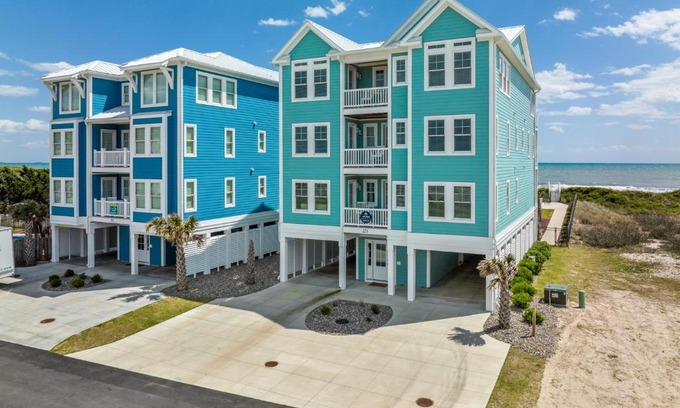 Atlantic Beach House | Poseidon