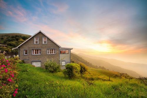 Darjeeling Hostel | Poshtel, Meghma , Sandakphu