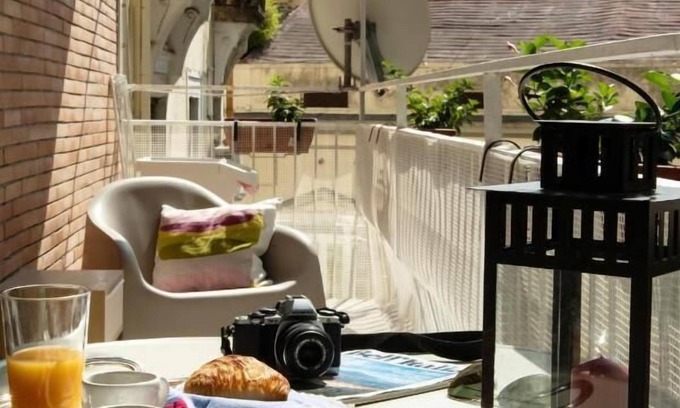 Chiaia Apartment | Posillipo Apartment near Piazza dei Martiri