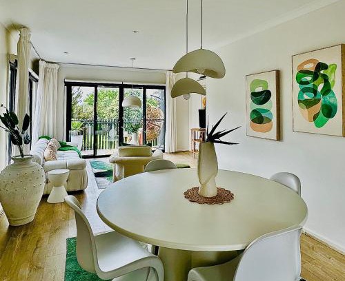 Mornington House | Position Perfection- Mornington