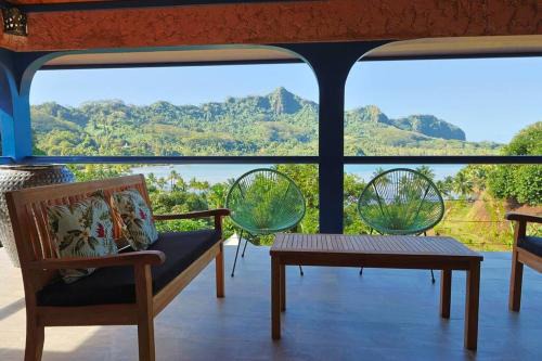 Huahine Villa | Potter House TSUKAMOTO Vue sur Baie de Maroe