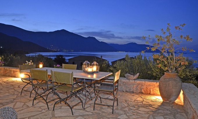 Leonidio House | Poulithra -Perfect Villa for Vacations