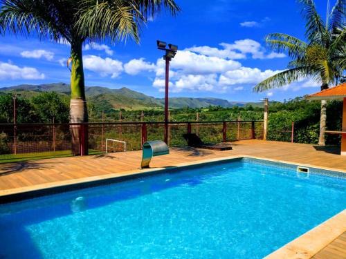 Piumhi Hotel | Pousada Adventures - Suites Luxo Hidromassagem - Piscina - Campão de Futebol - Capitolio MG